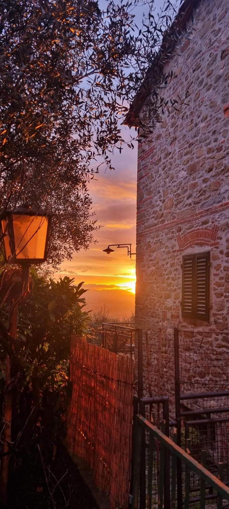 La Grotta San Michele Hotel Montevettolini Exterior foto